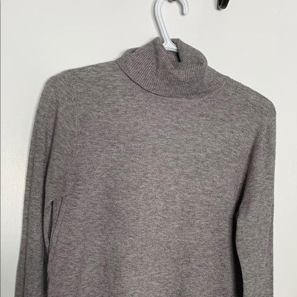 Turtle neck - Picture 1 of 2